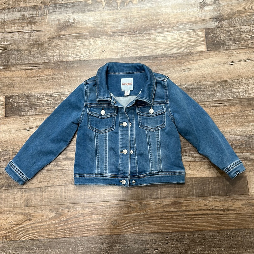 Cat & Jack • denim jacket with snap buttons